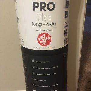 Manduka PROLITE Long and Wide yoga mat